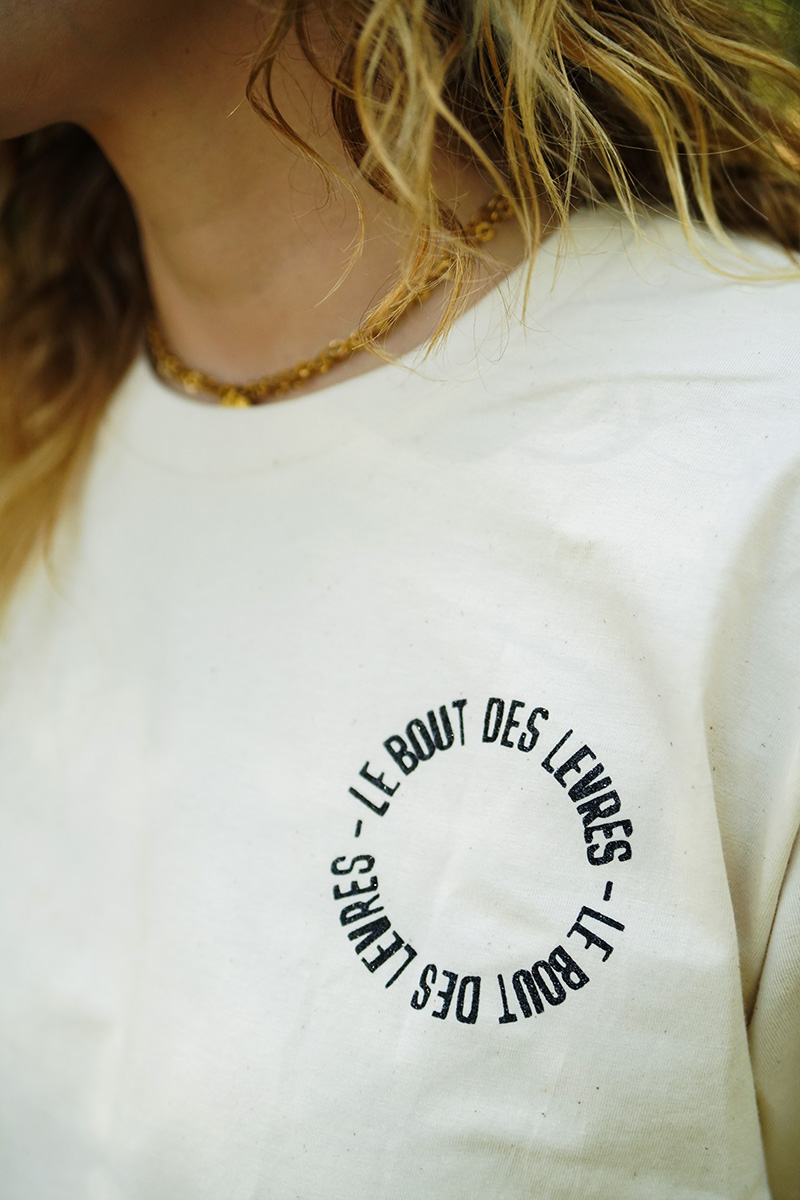 t-shirt-creme-impression-tes-yeux-orages-m-en-kilometre